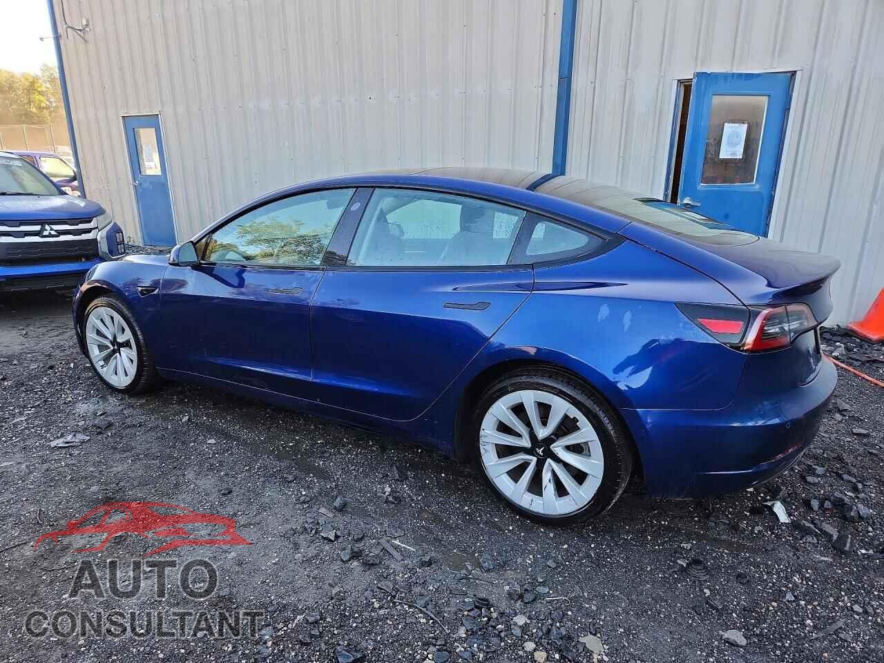 TESLA MODEL 3 2022 - 5YJ3E1EA5NF368933