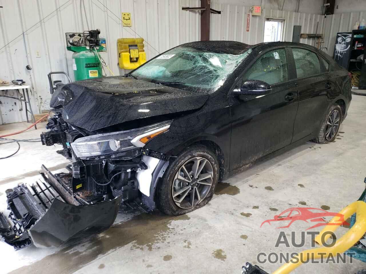 KIA FORTE 2023 - 3KPF24AD8PE510790