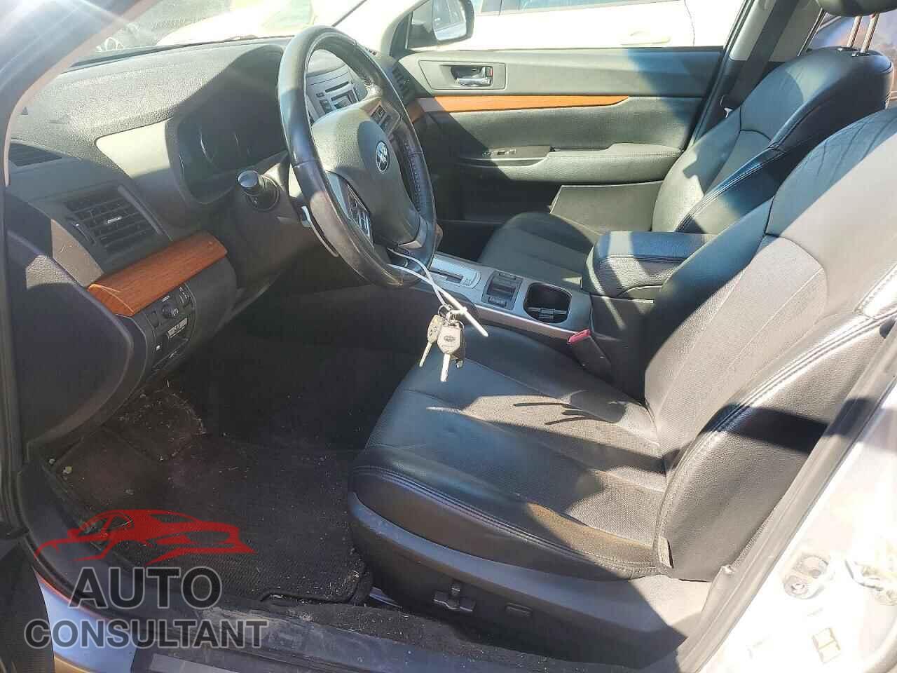 SUBARU OUTBACK 2014 - 4S4BRDLC4E2209485