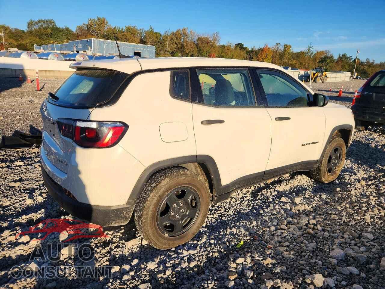 JEEP COMPASS 2019 - 3C4NJDAB3KT744997