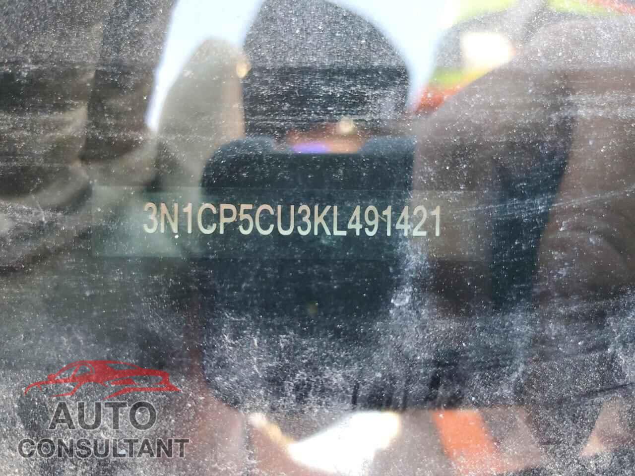 NISSAN KICKS 2019 - 3N1CP5CU3KL491421