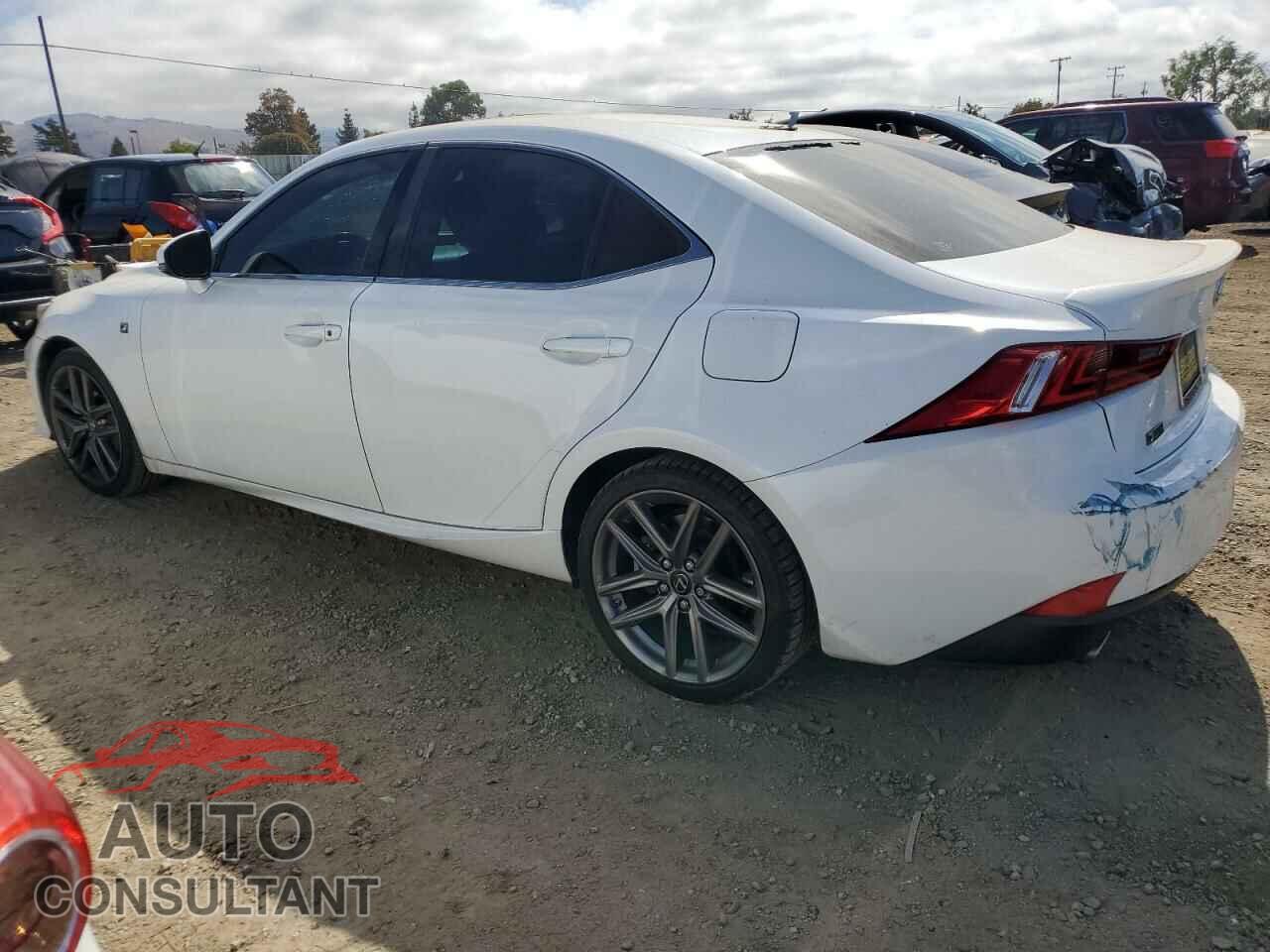 LEXUS IS 2016 - JTHBA1D21G5036055