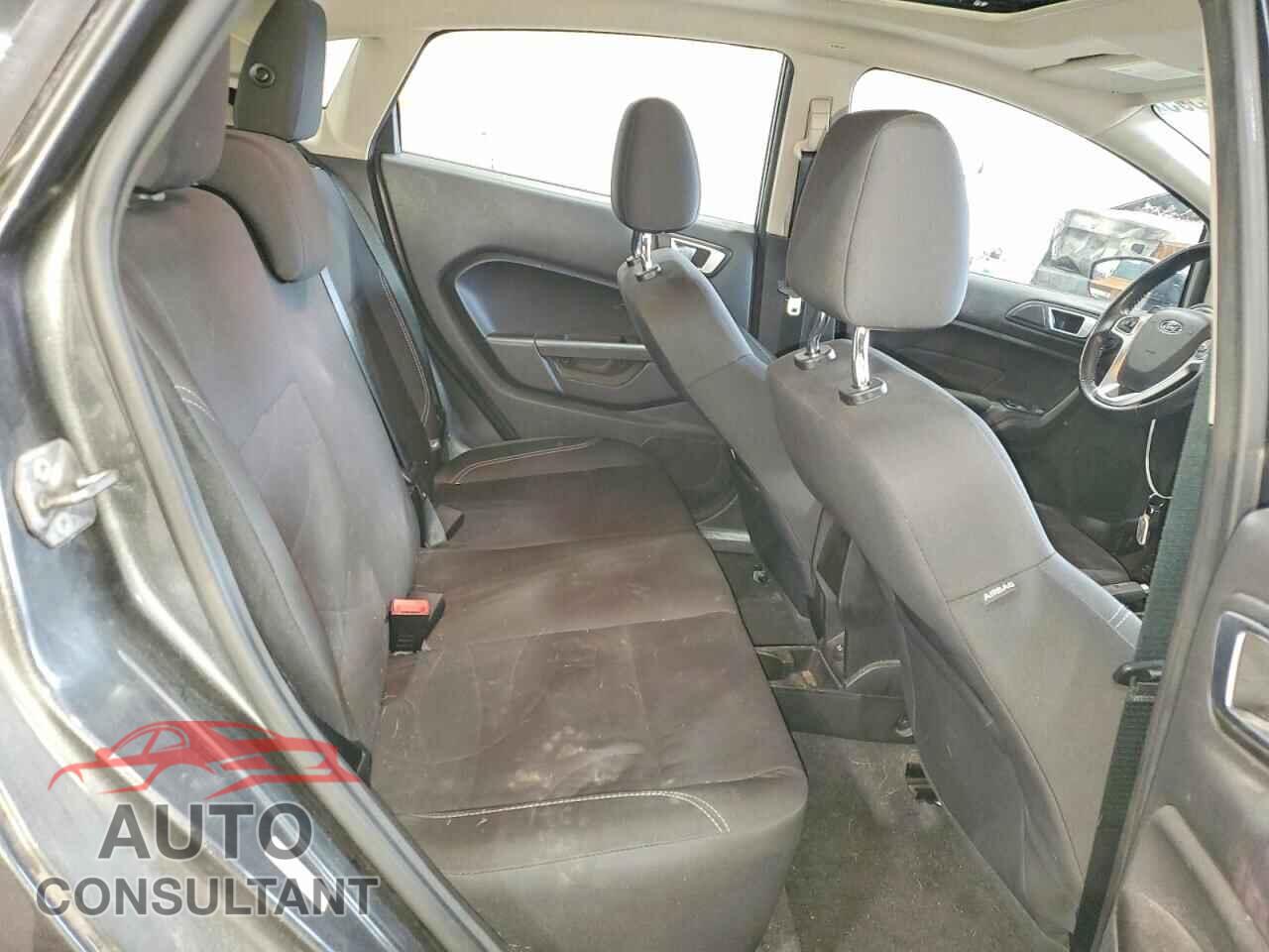 FORD FIESTA 2016 - 3FADP4EJ9GM142060
