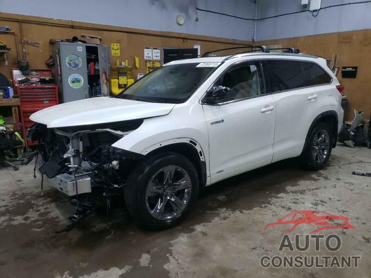 TOYOTA HIGHLANDER 2019 - 5TDDGRFH6KS074067