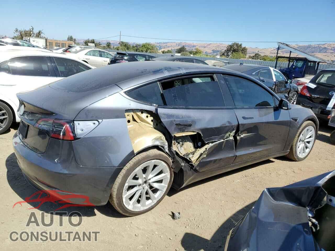 TESLA MODEL 3 2023 - 5YJ3E1EA2PF669744