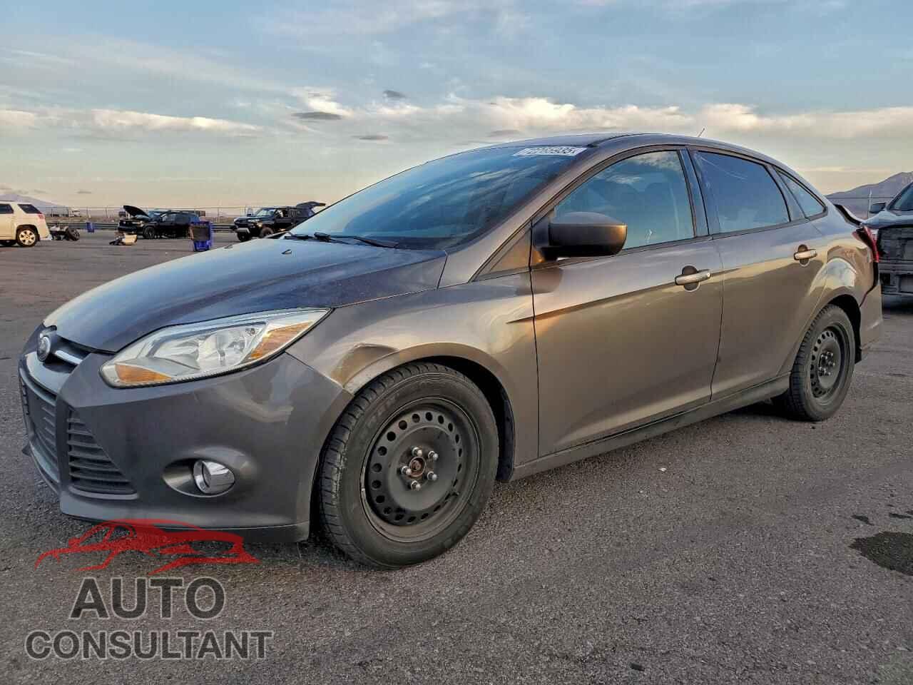 FORD FOCUS 2012 - 1FAHP3F27CL337265
