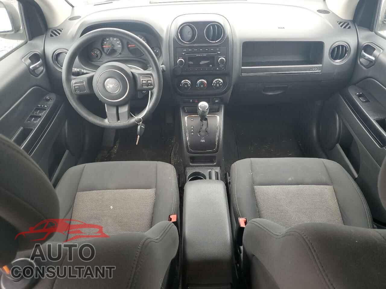 JEEP COMPASS 2012 - 1C4NJCBA5CD518676
