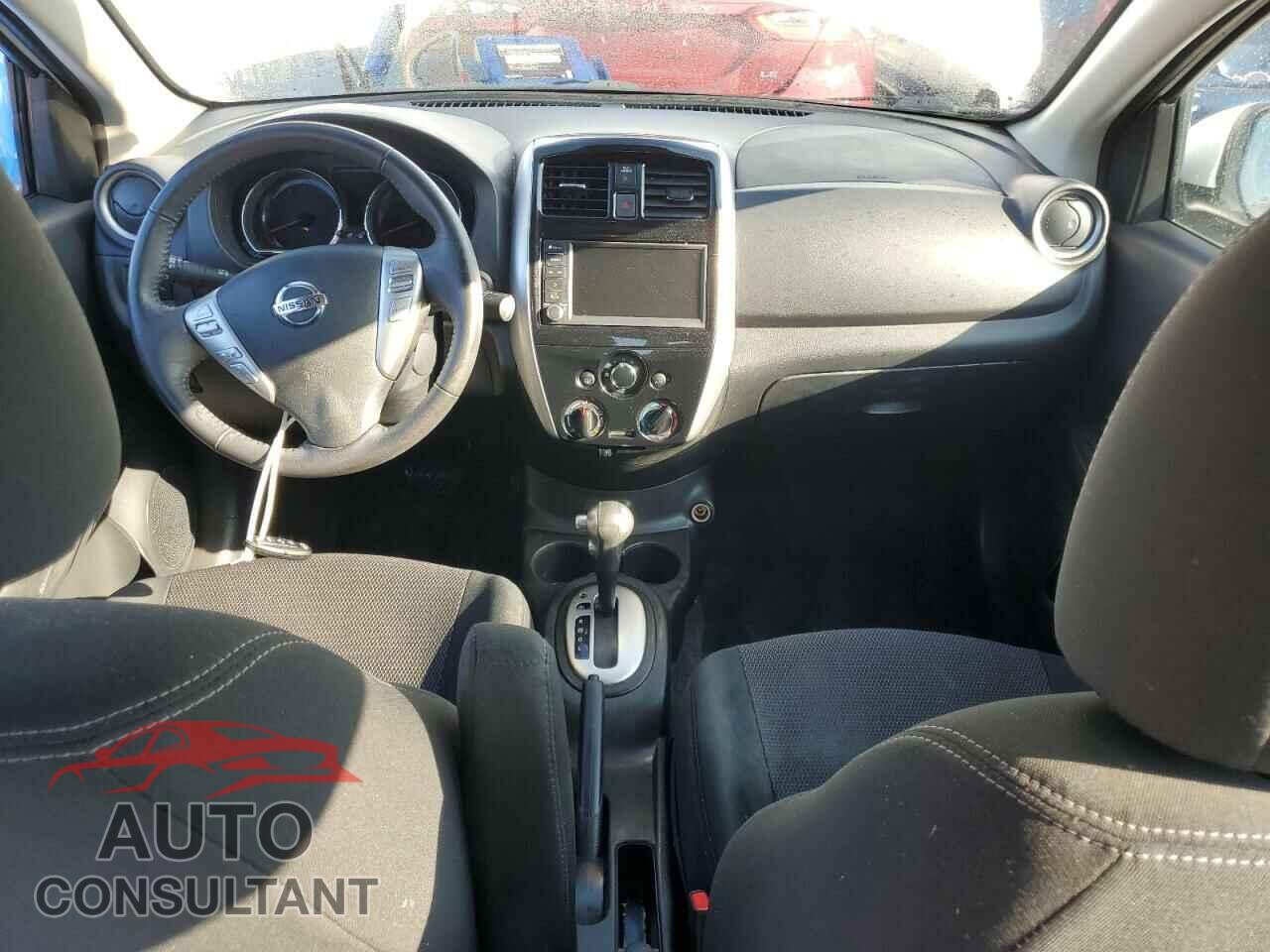 NISSAN VERSA 2019 - 3N1CN7AP3KL801856