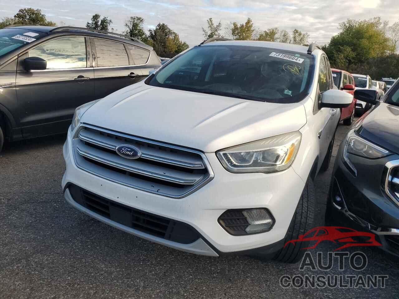 FORD ESCAPE 2018 - 1FMCU9HD3JUA44254