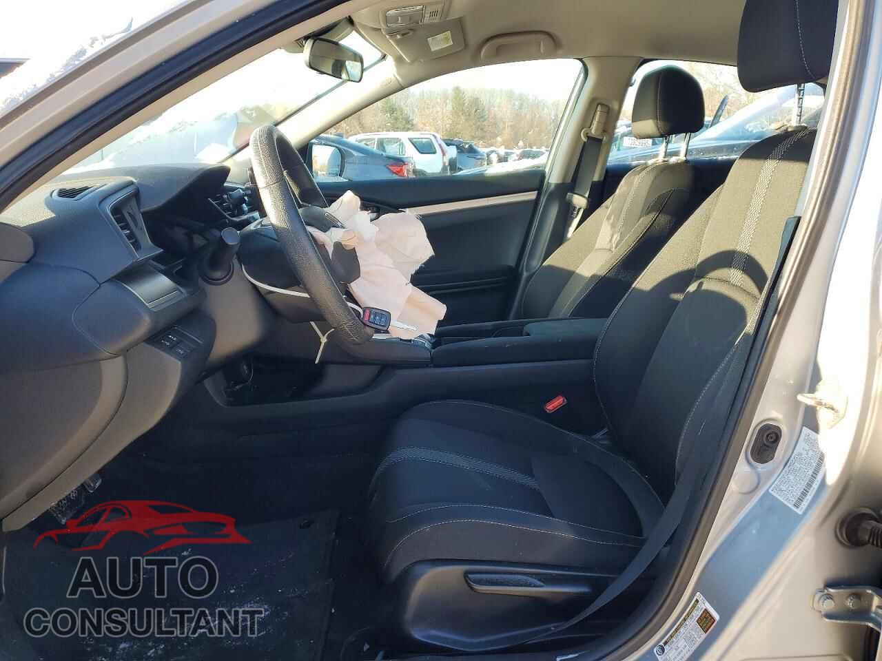 HONDA CIVIC 2019 - 2HGFC2F62KH592056