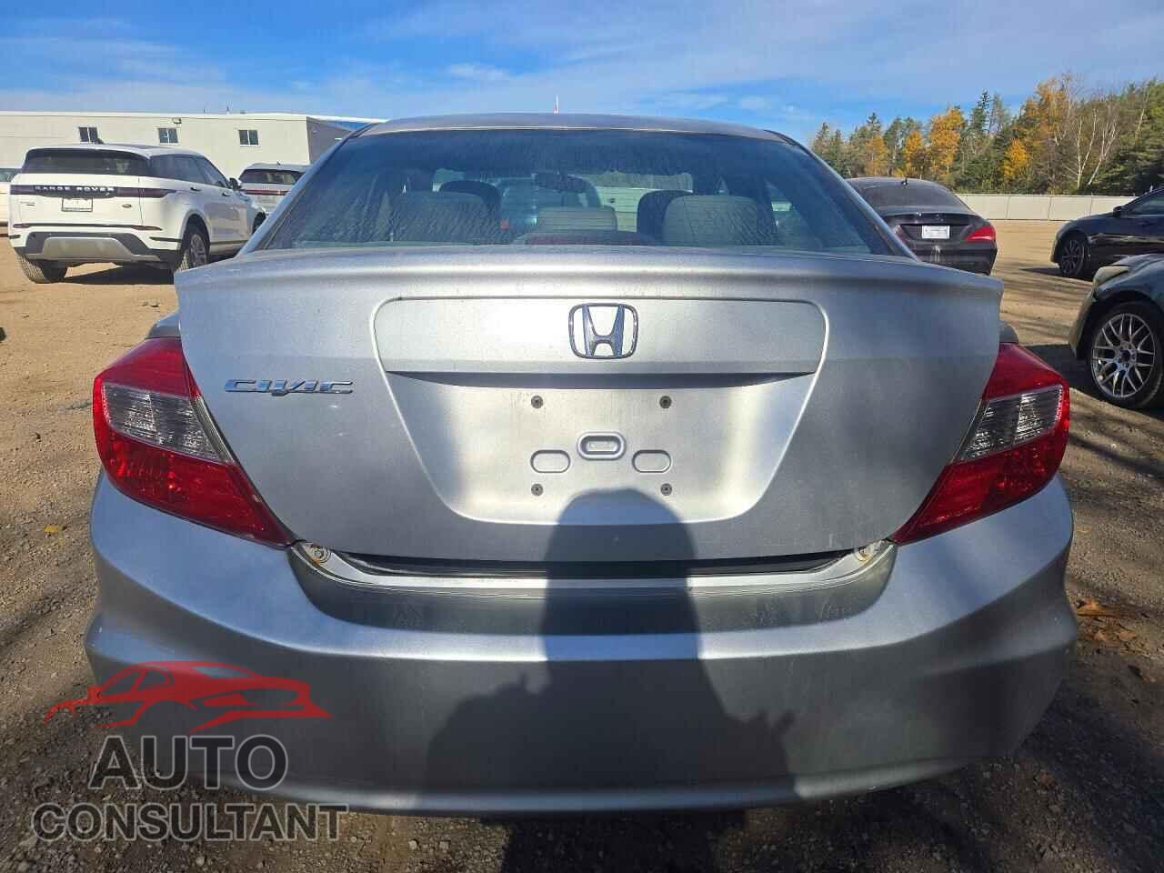 HONDA CIVIC 2012 - 2HGFB2F49CH101601