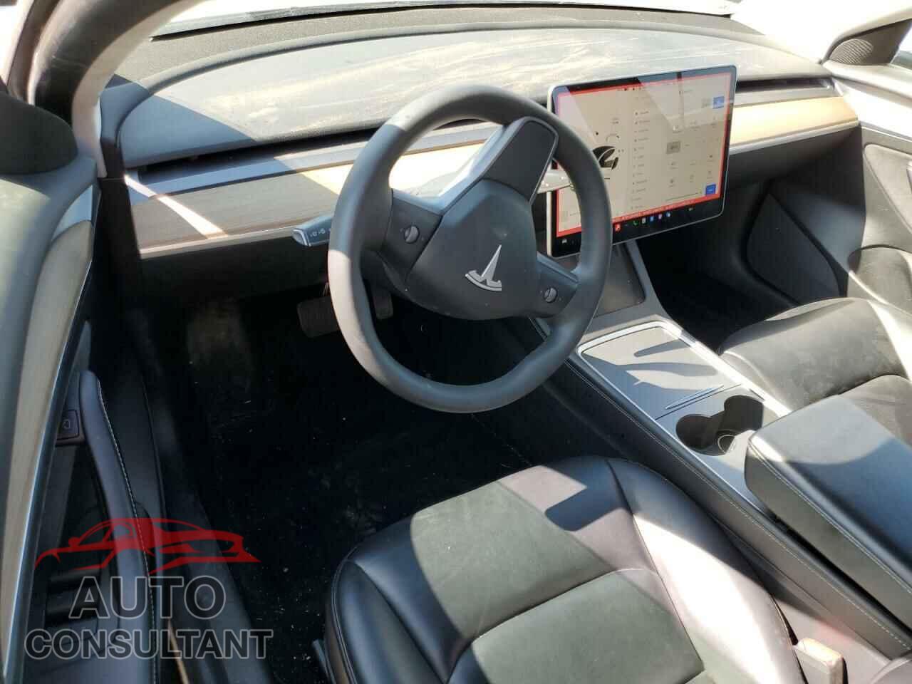 TESLA MODEL 3 2021 - 5YJ3E1EA8MF091211