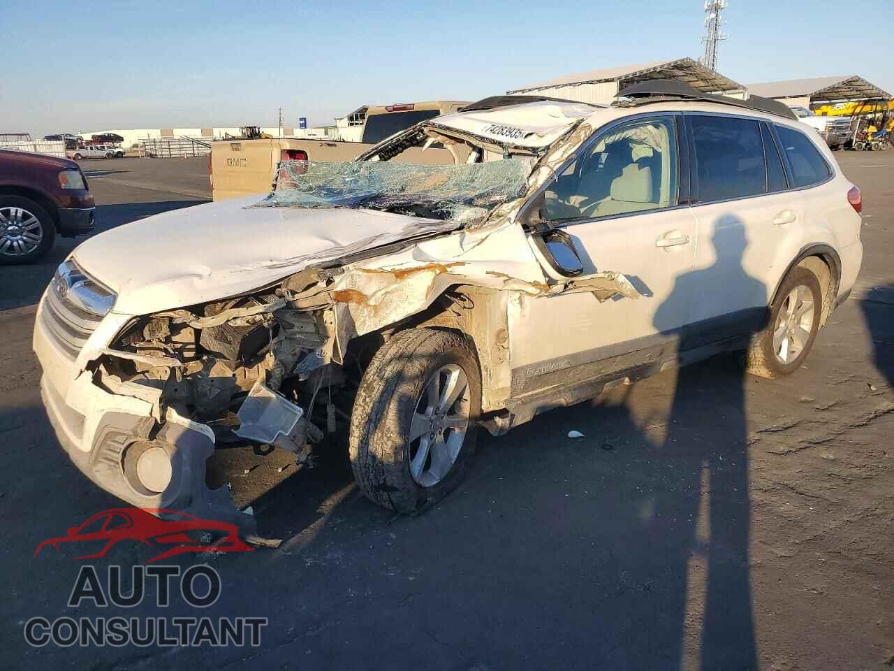 SUBARU OUTBACK 2014 - 4S4BRBCC4E3254909