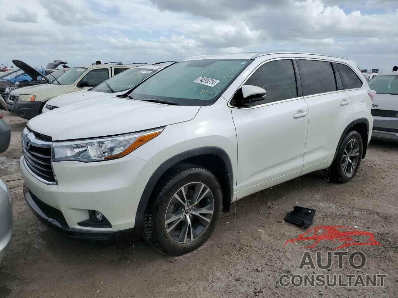 TOYOTA HIGHLANDER 2016 - 5TDKKRFH0GS137225