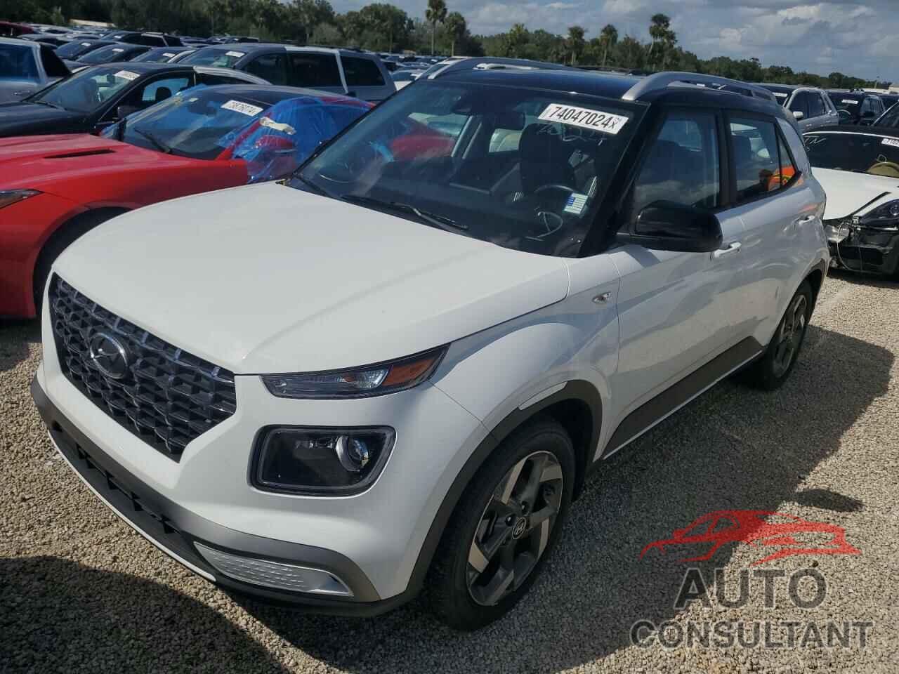 HYUNDAI VENUE 2022 - KMHRC8A36NU181879