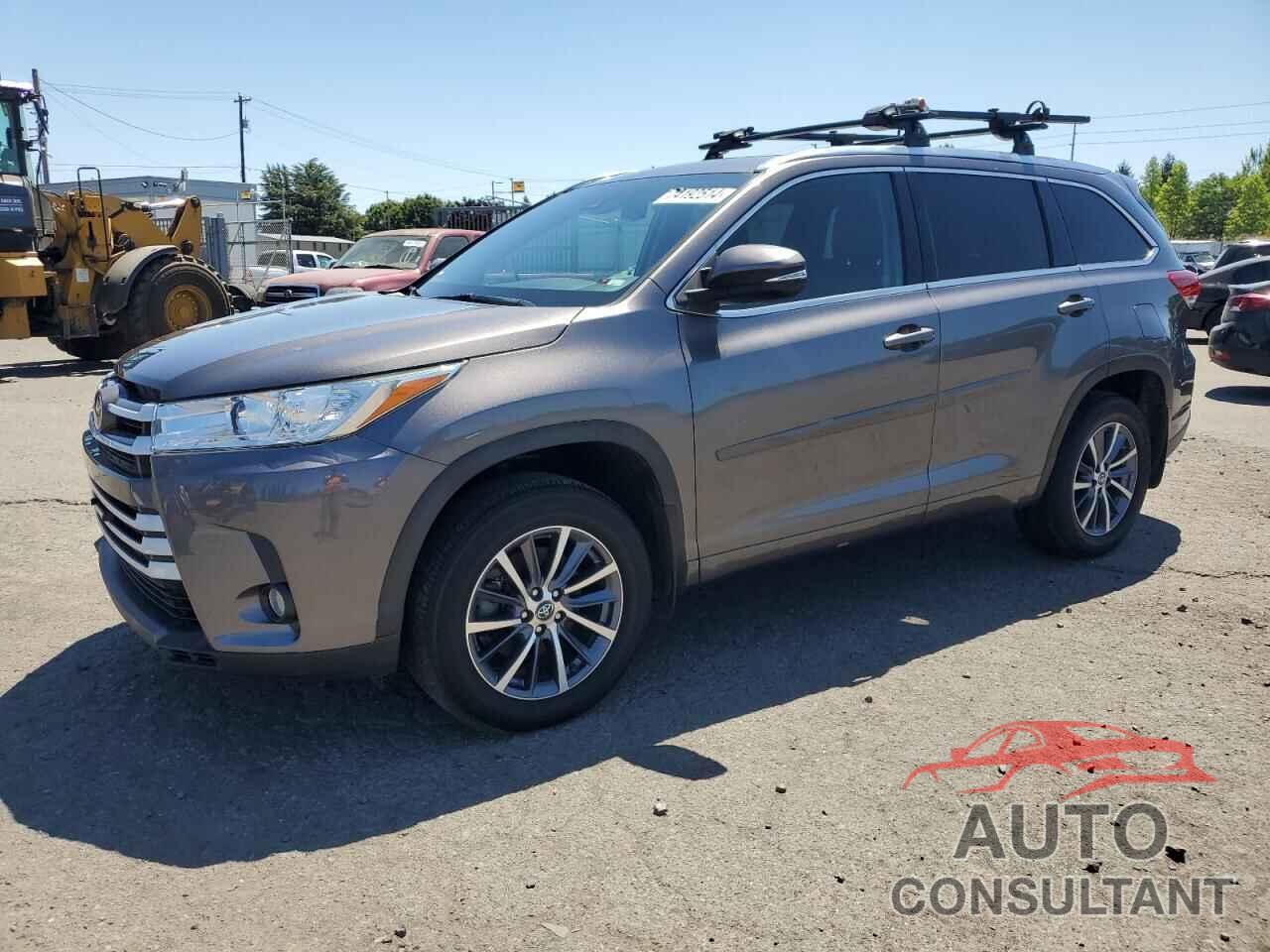 TOYOTA HIGHLANDER 2018 - 5TDJZRFH8JS533935