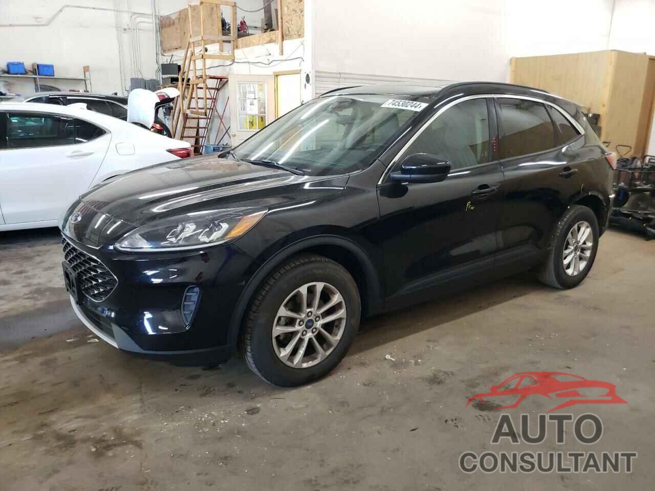 FORD ESCAPE 2020 - 1FMCU9G61LUB86432