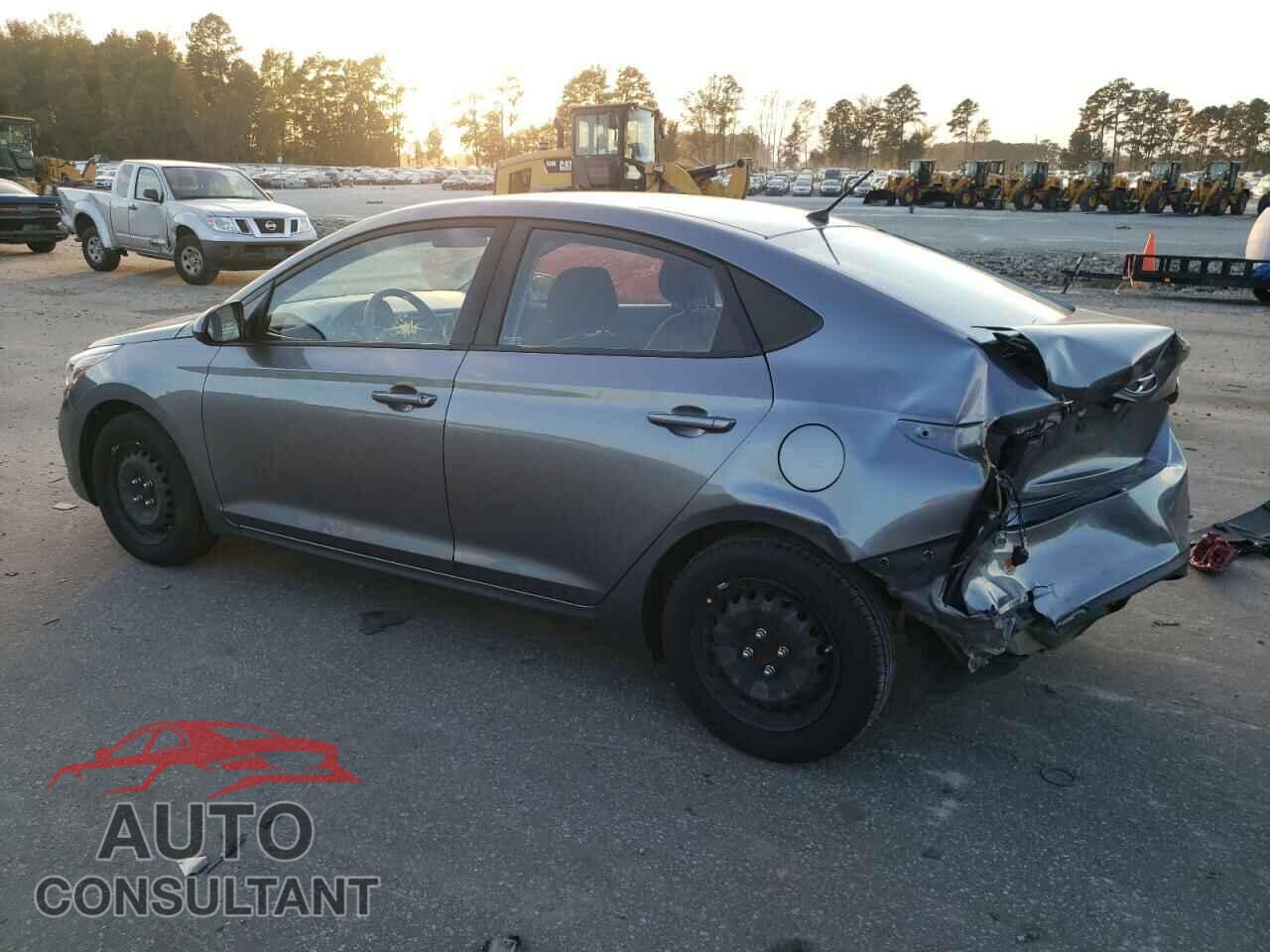 HYUNDAI ACCENT 2018 - 3KPC24A31JE032133