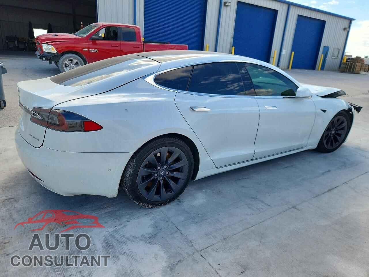 TESLA MODEL S 2020 - 5YJSA1E27LF400293