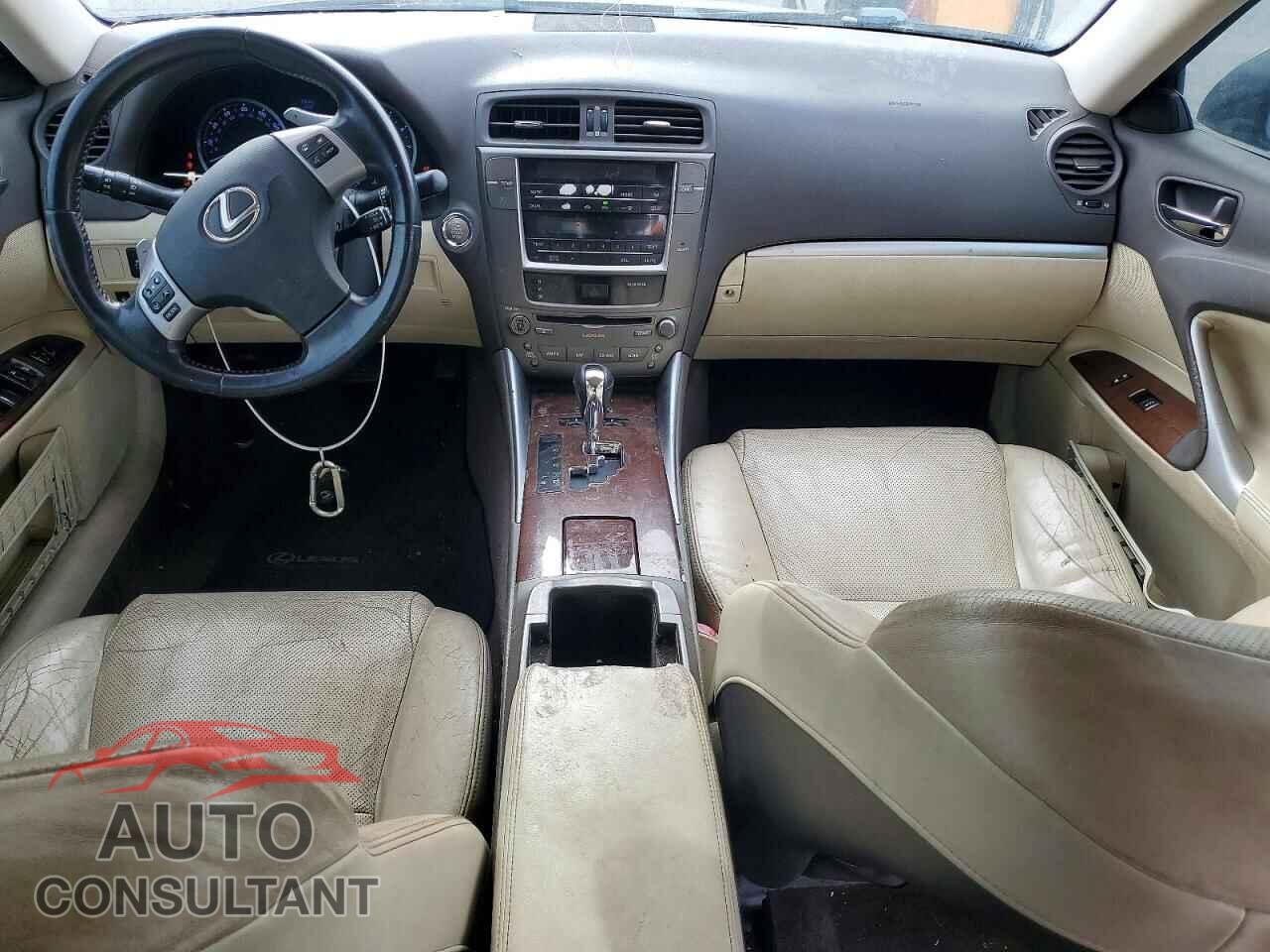 LEXUS IS 2012 - JTHBF5C26C5174940