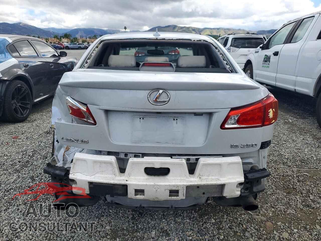 LEXUS IS 2010 - JTHBF5C21A5124119