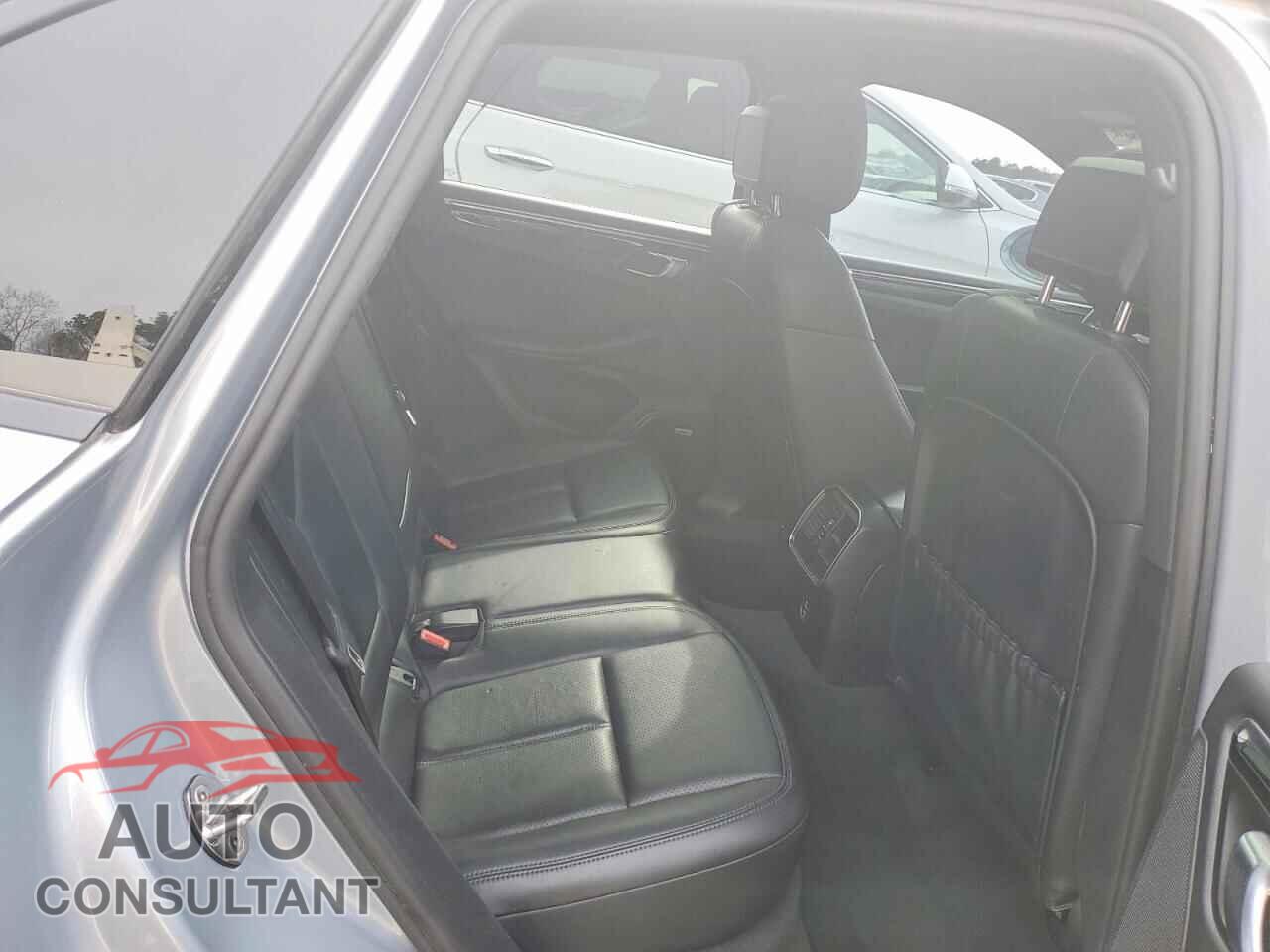 PORSCHE MACAN 2021 - WP1AA2A59MLB13438