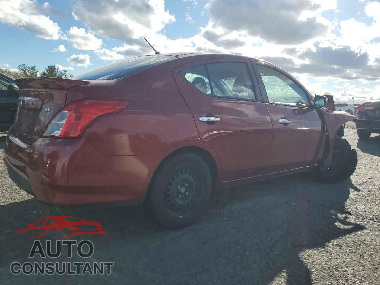 NISSAN VERSA 2019 - 3N1CN7AP3KL877352