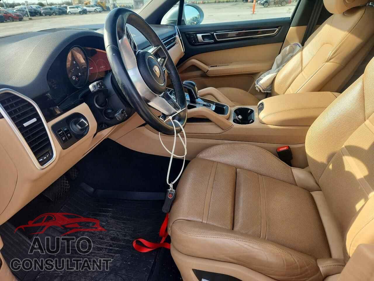 PORSCHE CAYENNE 2021 - WP1AA2AY2MDA08809