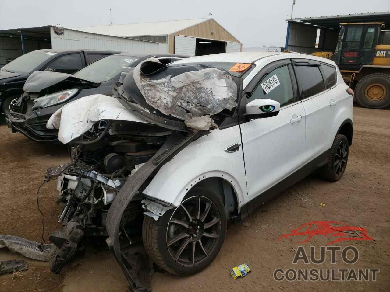 FORD ESCAPE 2017 - 1FMCU0GDXHUC54115