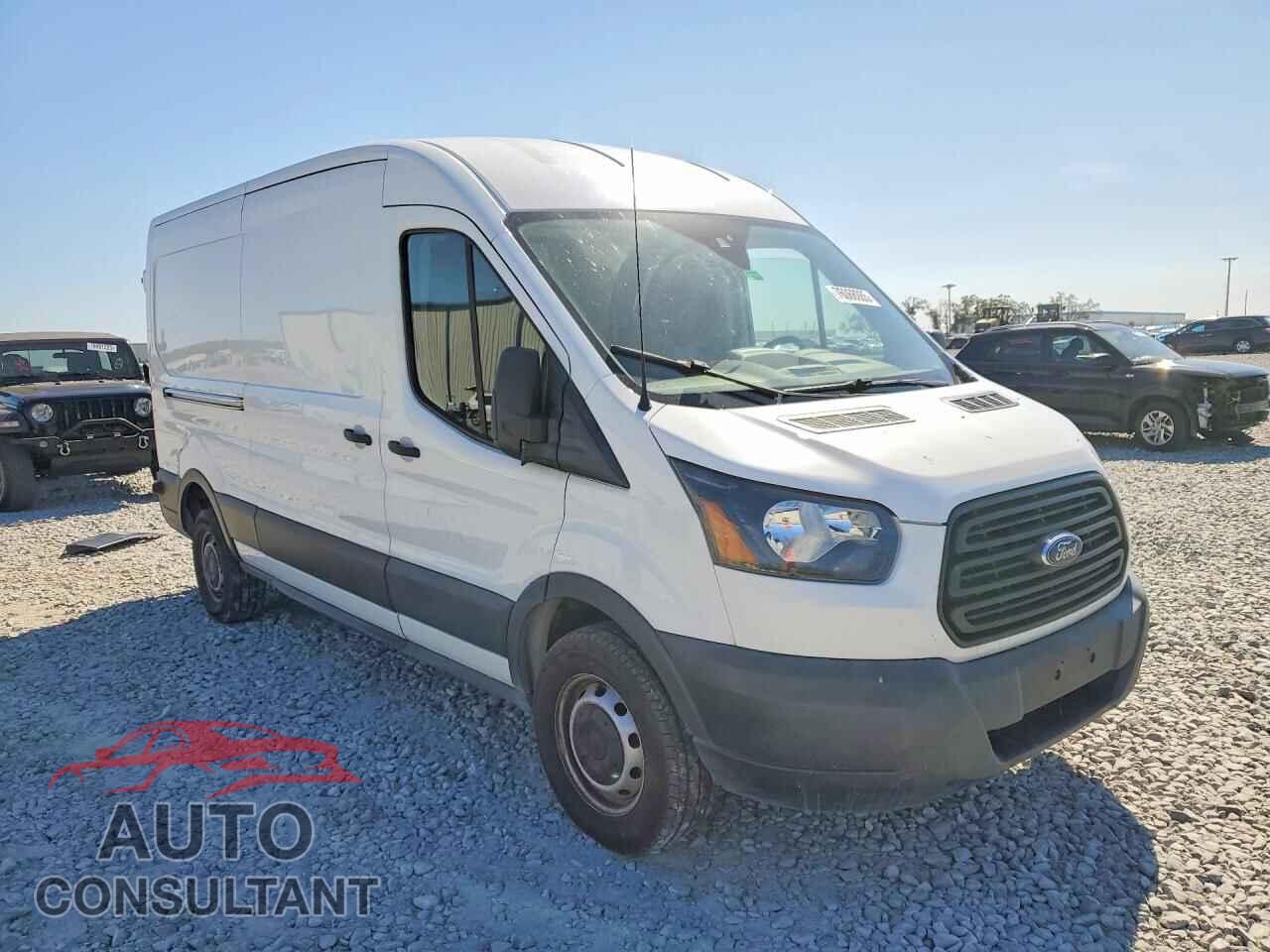 FORD TRANSIT 2019 - 1FTYR2CM4KKB83512