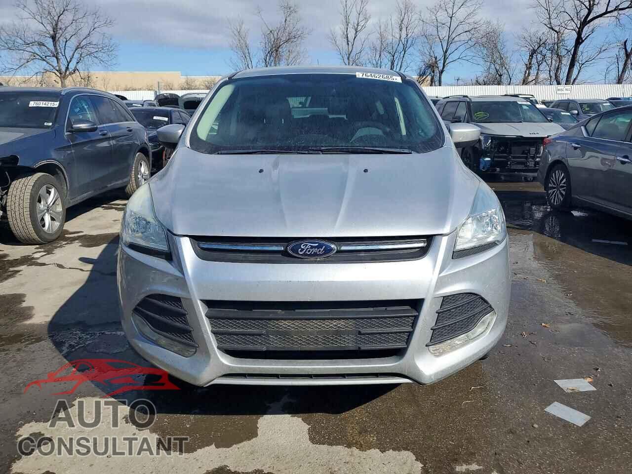 FORD ESCAPE 2013 - 1FMCU0GX2DUC54968