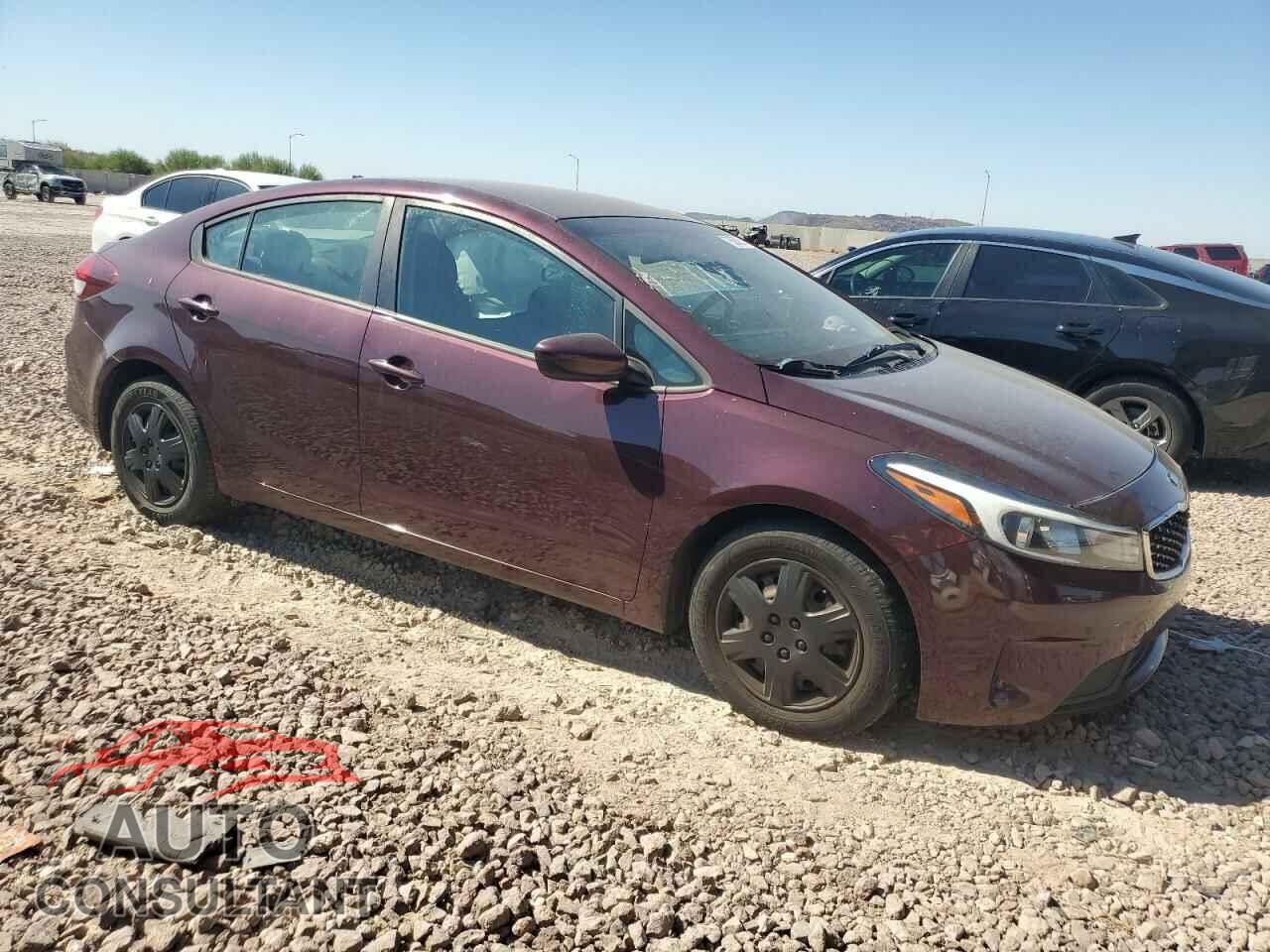 KIA FORTE 2017 - 3KPFK4A76HE024457