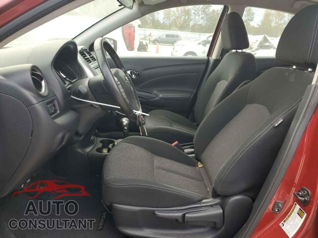 NISSAN VERSA 2017 - 3N1CN7AP3HL844988