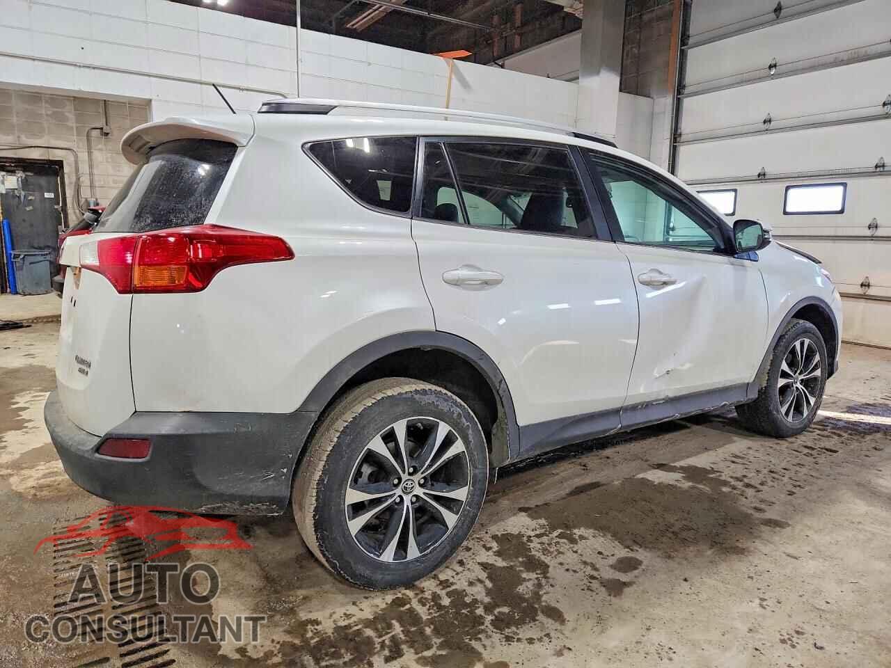 TOYOTA RAV4 2015 - 2T3DFREV9FW378363