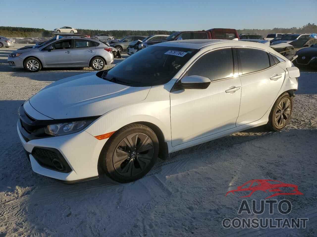 HONDA CIVIC 2018 - SHHFK7H79JU240048