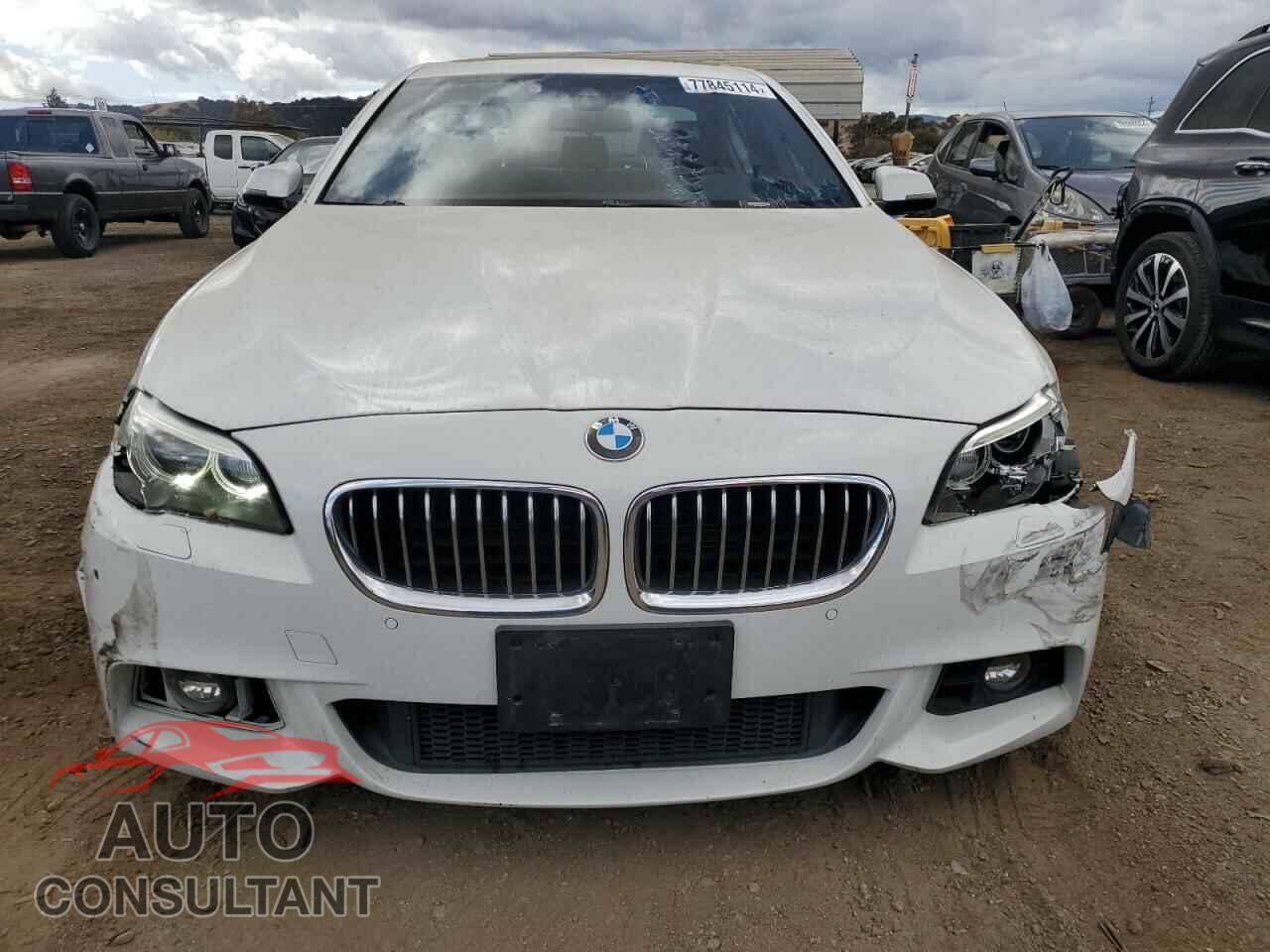 BMW 5 SERIES 2015 - WBAFV3C55FD687110