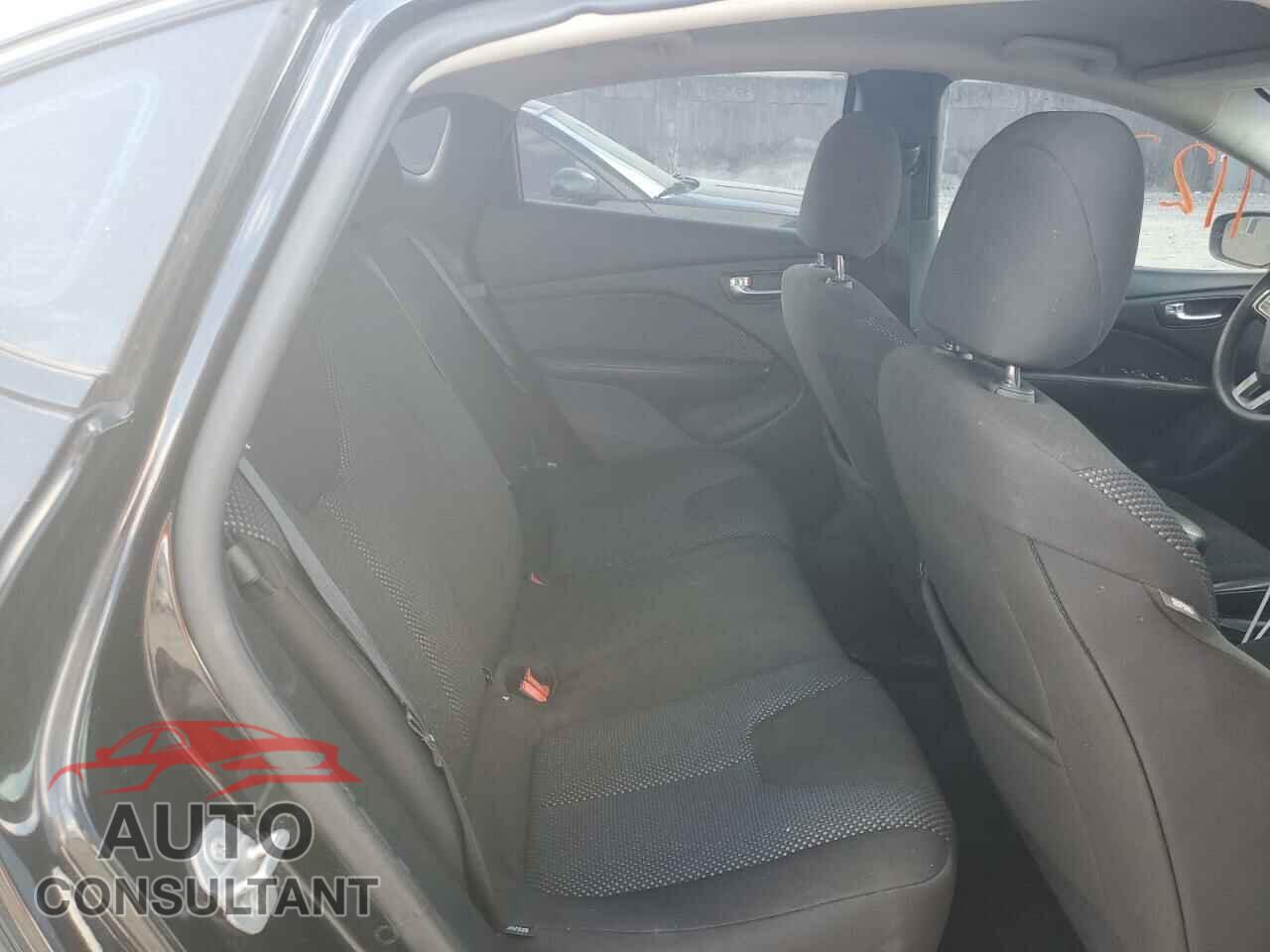 DODGE DART 2015 - 1C3CDFAA9FD432569