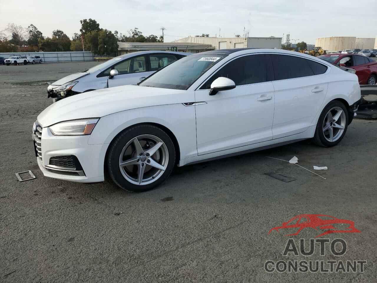 AUDI A5 2018 - WAUDNCF51JA080277