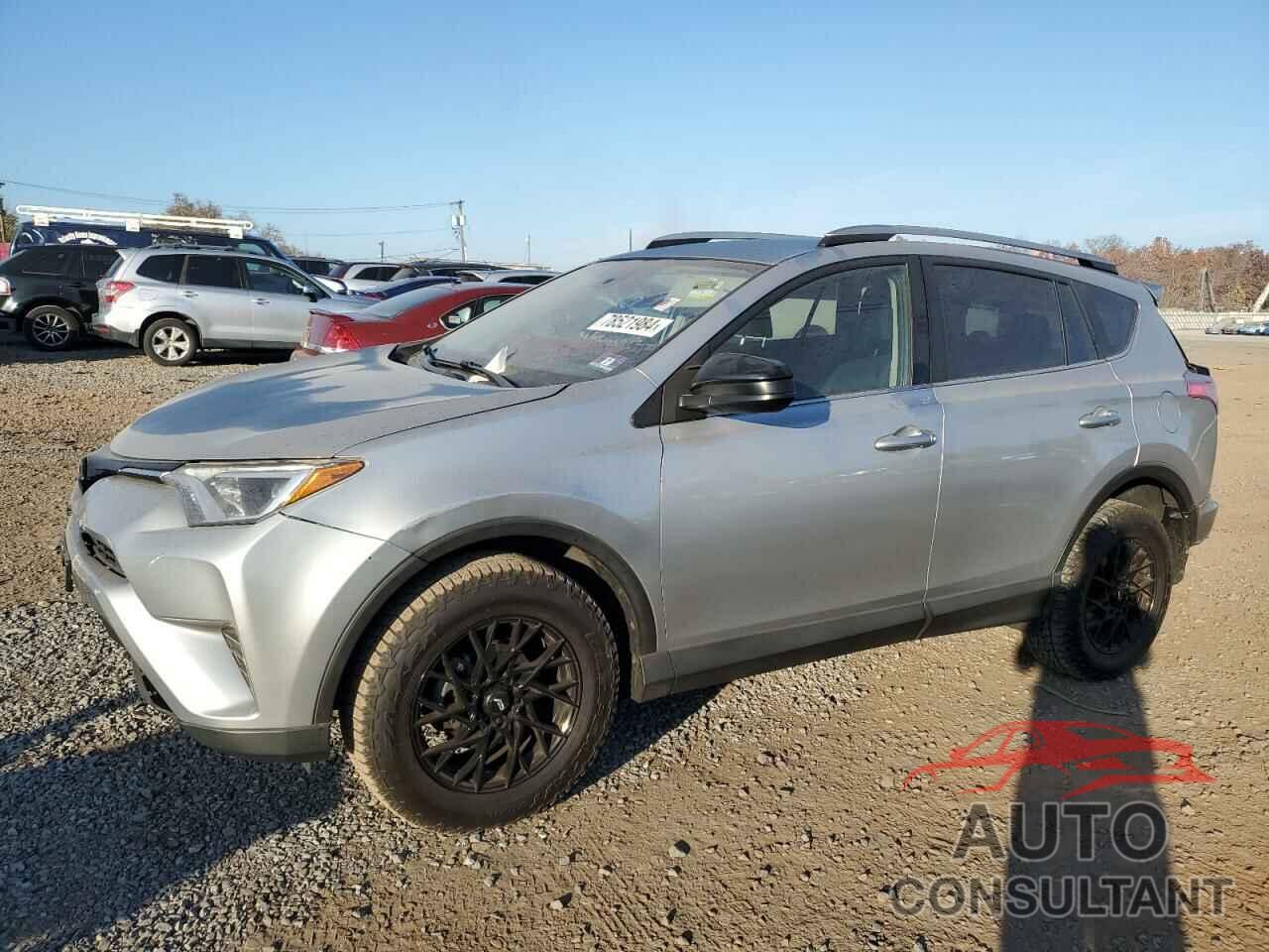 TOYOTA RAV4 2018 - JTMBFREV9JJ205618