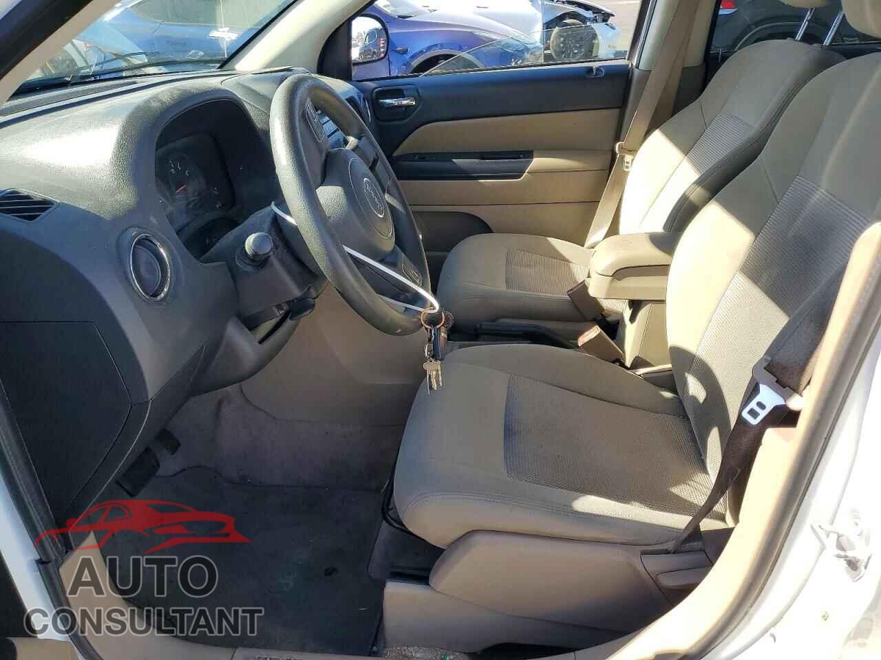 JEEP COMPASS 2013 - 1C4NJDBB3DD267530