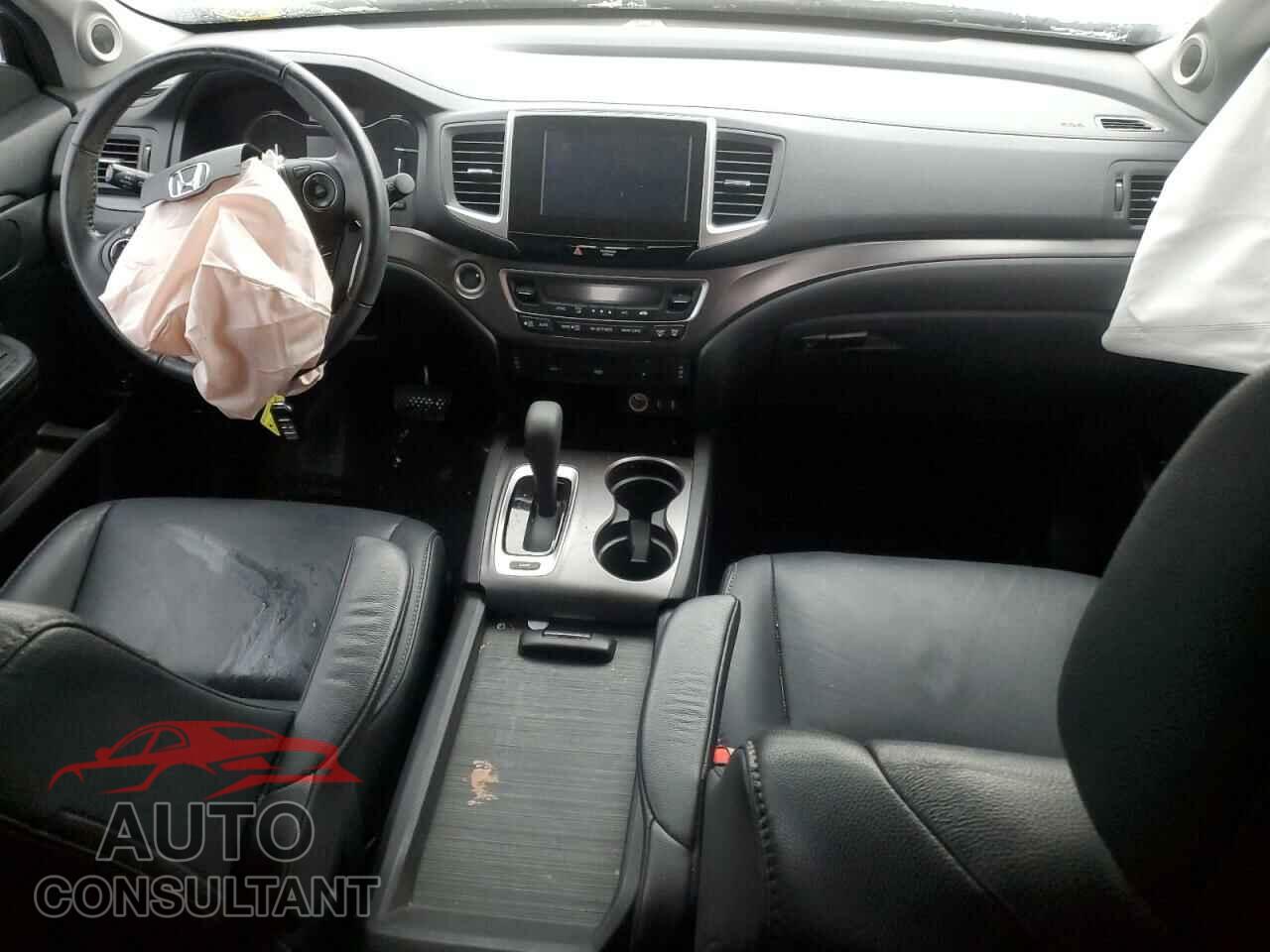 HONDA PILOT 2018 - 5FNYF5H80JB024004
