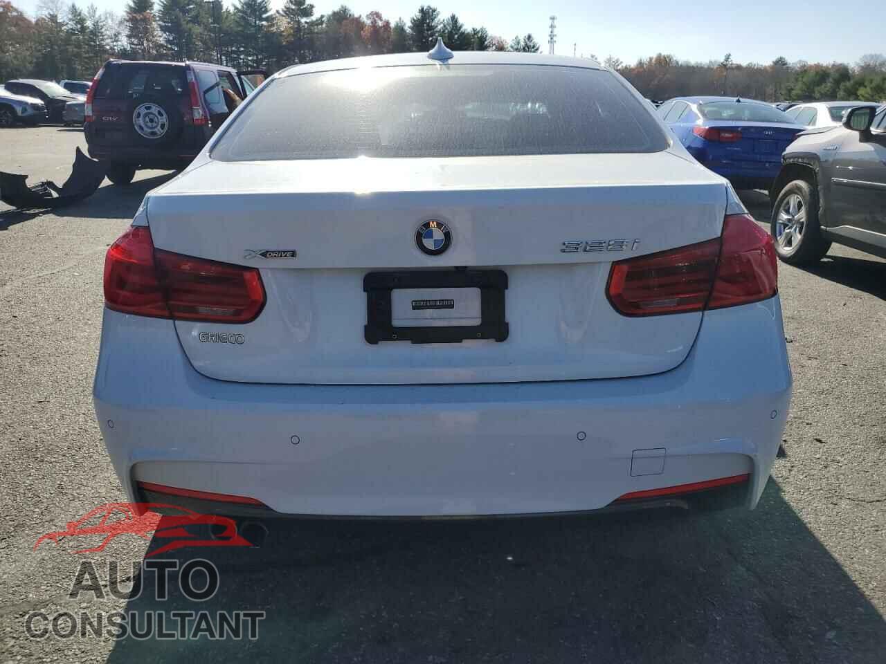 BMW 3 SERIES 2016 - WBA8E3G58GNU04231
