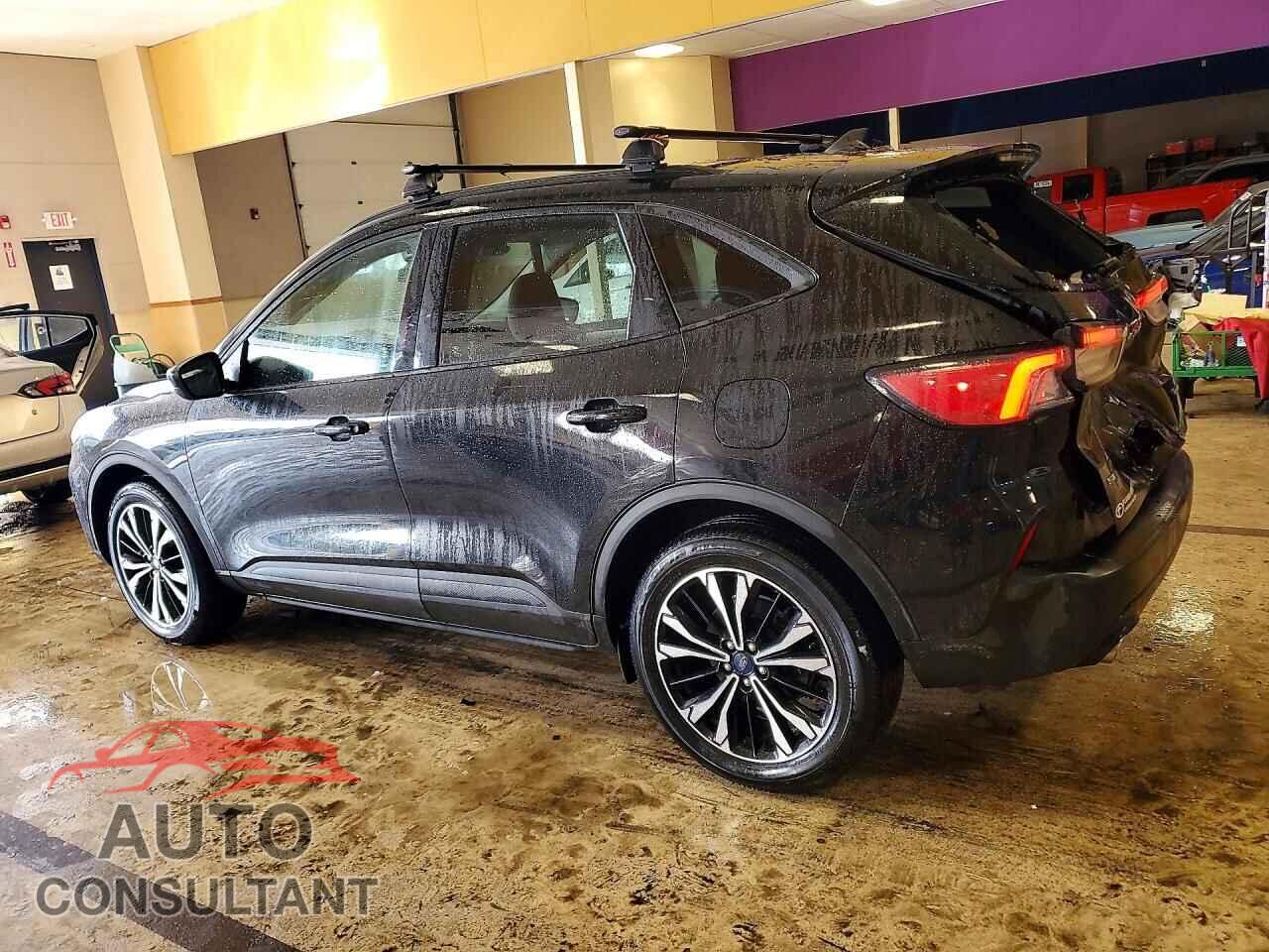 FORD ESCAPE 2021 - 1FMCU9BZ3MUA35983