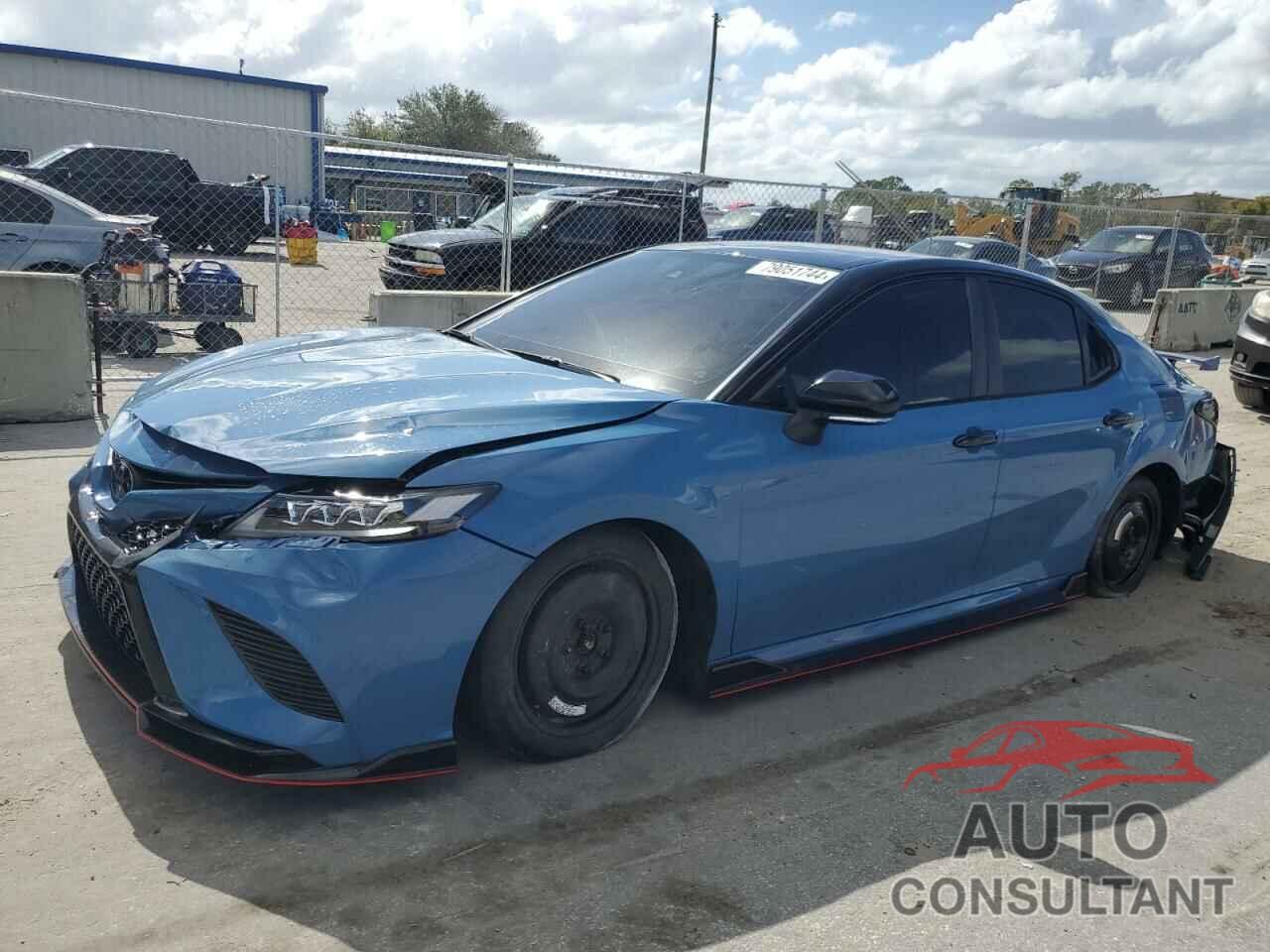 TOYOTA CAMRY 2022 - 4T1KZ1AK5NU070299