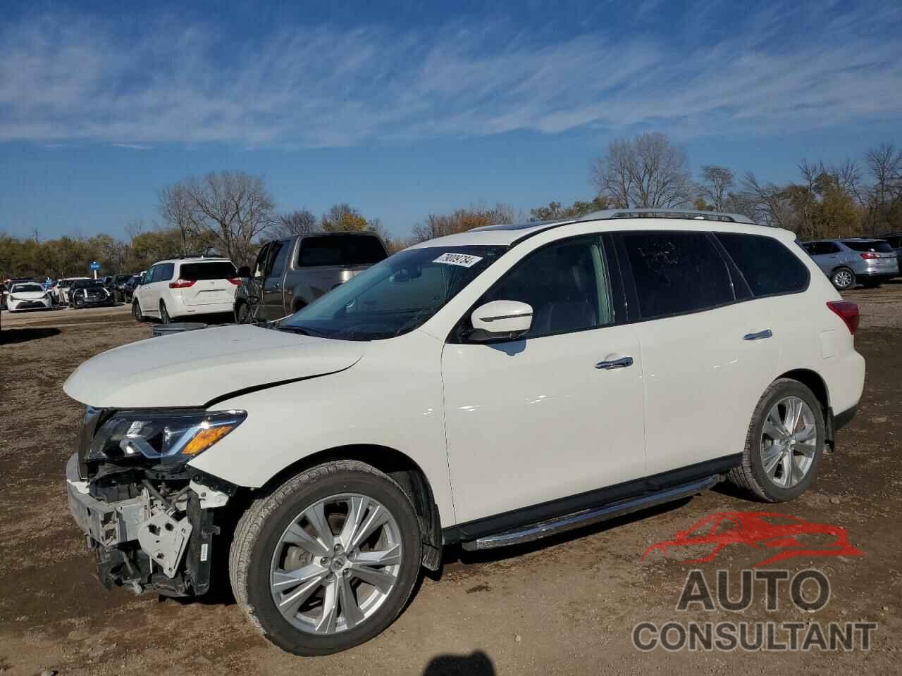 NISSAN PATHFINDER 2019 - 5N1DR2MM5KC608853