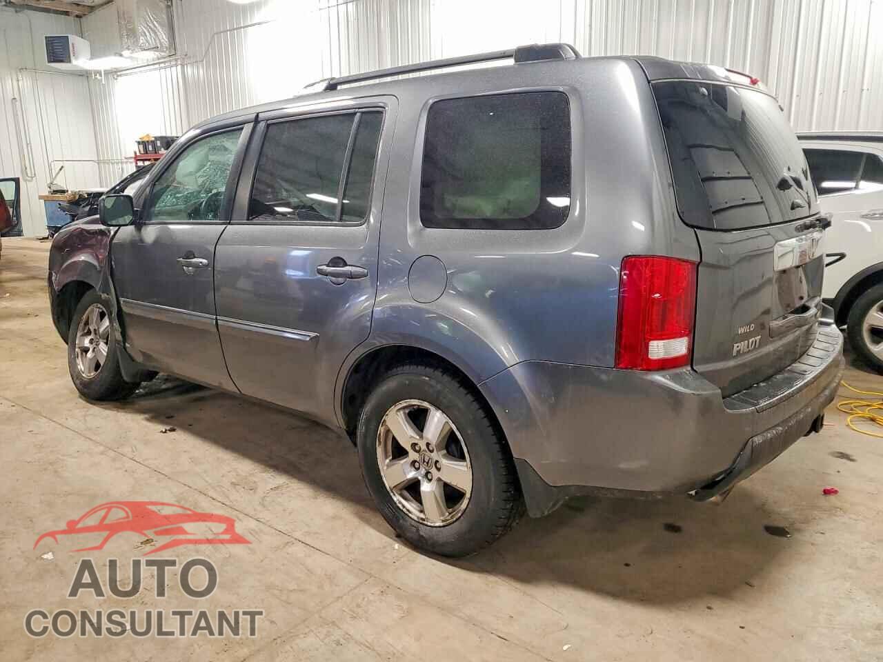 HONDA PILOT 2011 - 5FNYF4H54BB033225