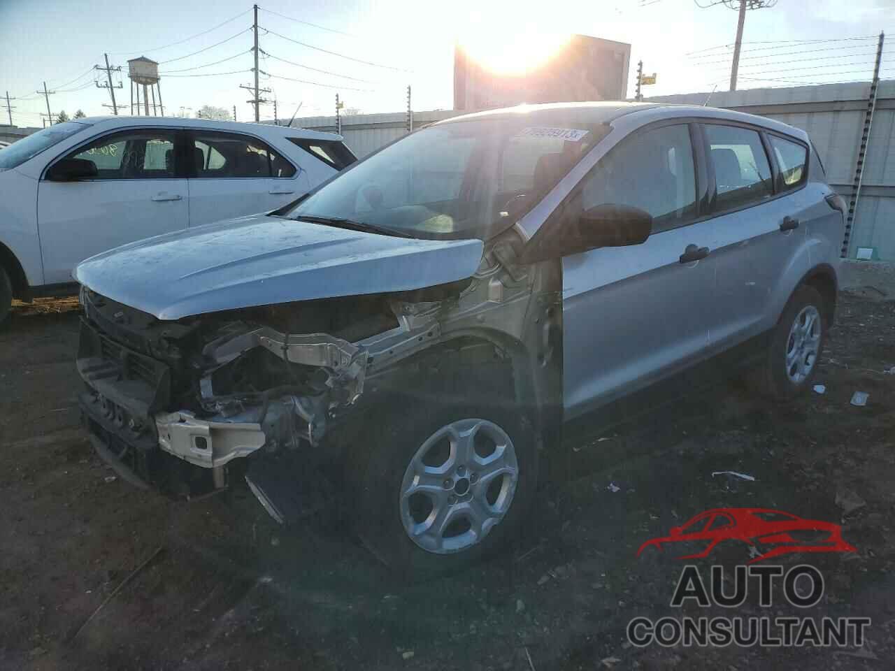 FORD ESCAPE 2017 - 1FMCU0F74HUA99900