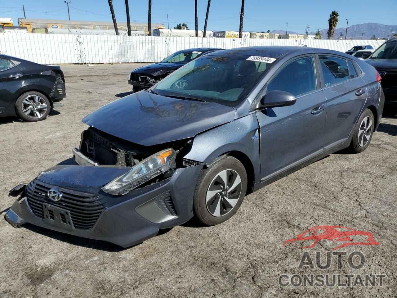 HYUNDAI IONIQ 2018 - KMHC75LC2JU061772