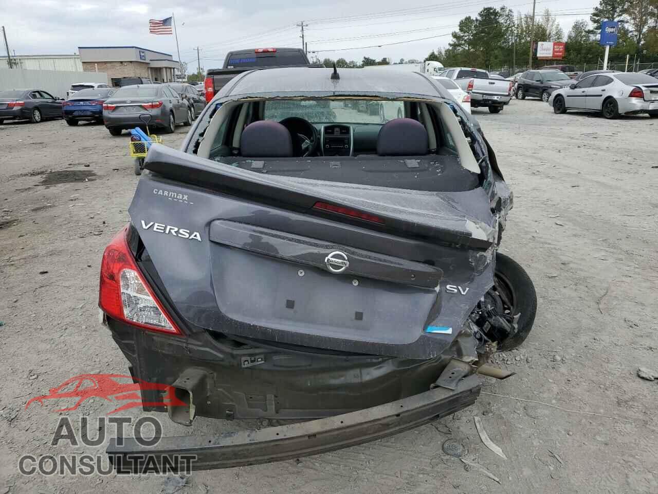 NISSAN VERSA 2015 - 3N1CN7AP2FL921606
