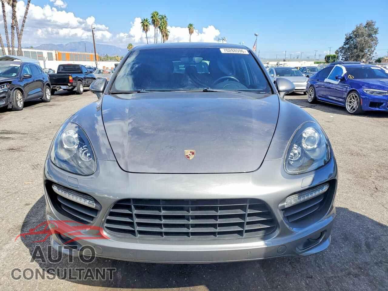 PORSCHE CAYENNE 2013 - WP1AD2A28DLA79926